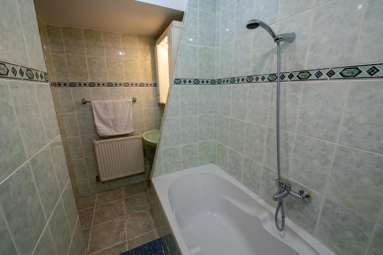 Monik Apartament Синая Экстерьер фото