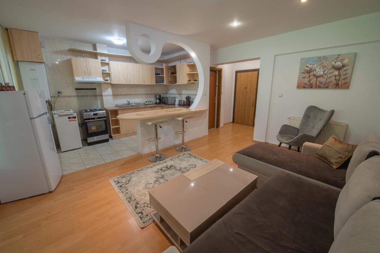 Monik Apartament Синая Экстерьер фото